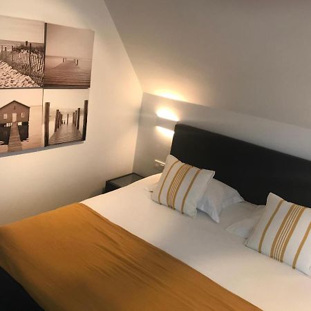 Villa Fer-Guy " Beeldige Suite Met Parking, Nabij Strand En Casino" Knokke-Heist Bagian luar foto