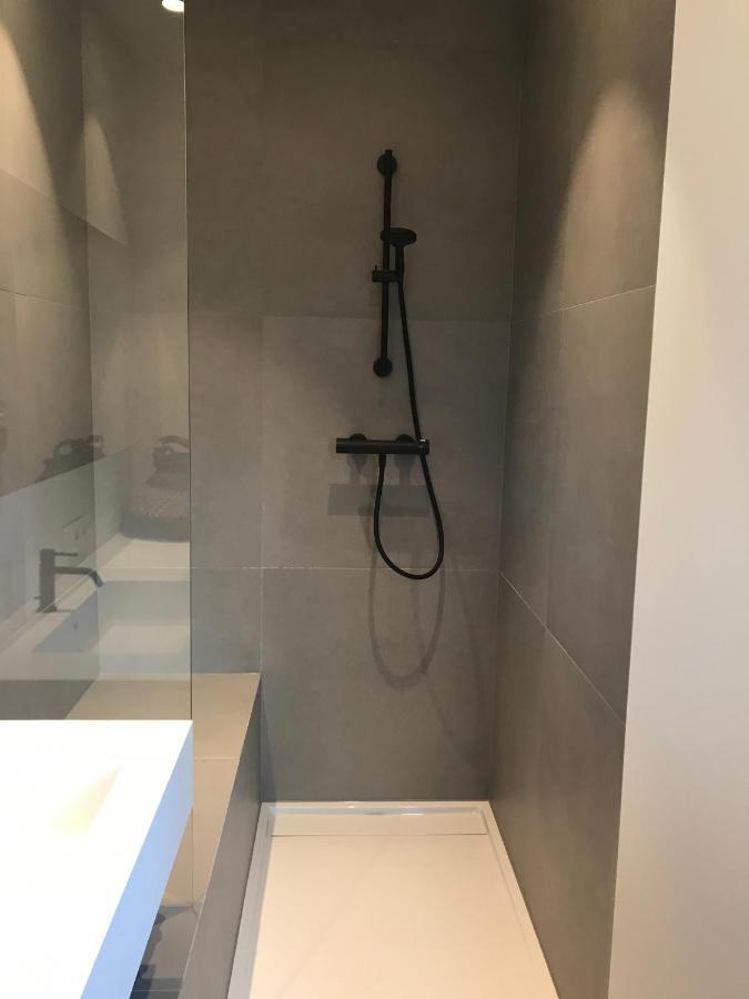 Villa Fer-Guy " Beeldige Suite Met Parking, Nabij Strand En Casino" Knokke-Heist Bagian luar foto